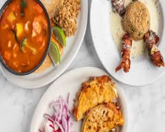 La Costa Wings Seafood & Bar