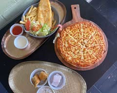 THE HUNGRY DELIGHT