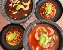 Chatos Cuu ( Calle Profesor Juan Alanís 4721)