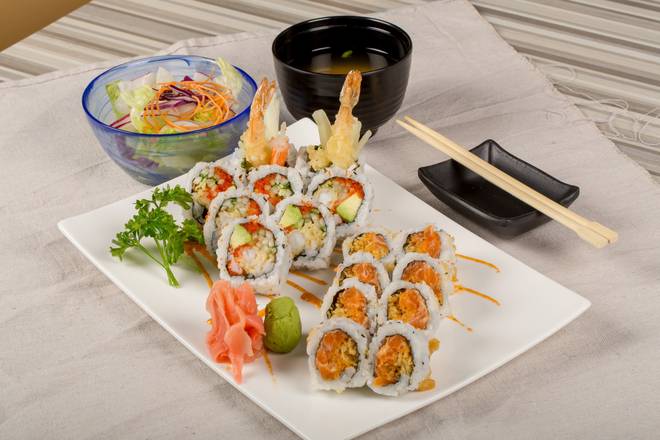 Dynamite and Spicy Salmon Roll  (soup&salad)