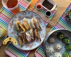 Himalayan Eats (1412 Greenbrier Parkway #135)