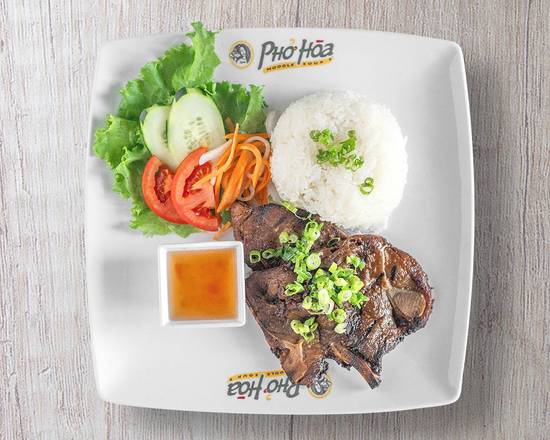 R24 - Grilled Lemongrass Pork Chop