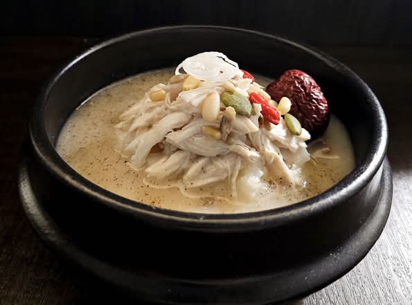 参鶏湯サムゲタン【六鶏】下北沢店 delivery & takeaway menu | Uber Eats
