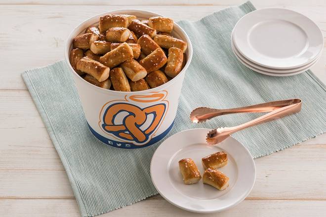 Original Pretzel Nuggets Bucket