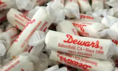 Dewar's Candy Shop Express (11320 Ming Ave)