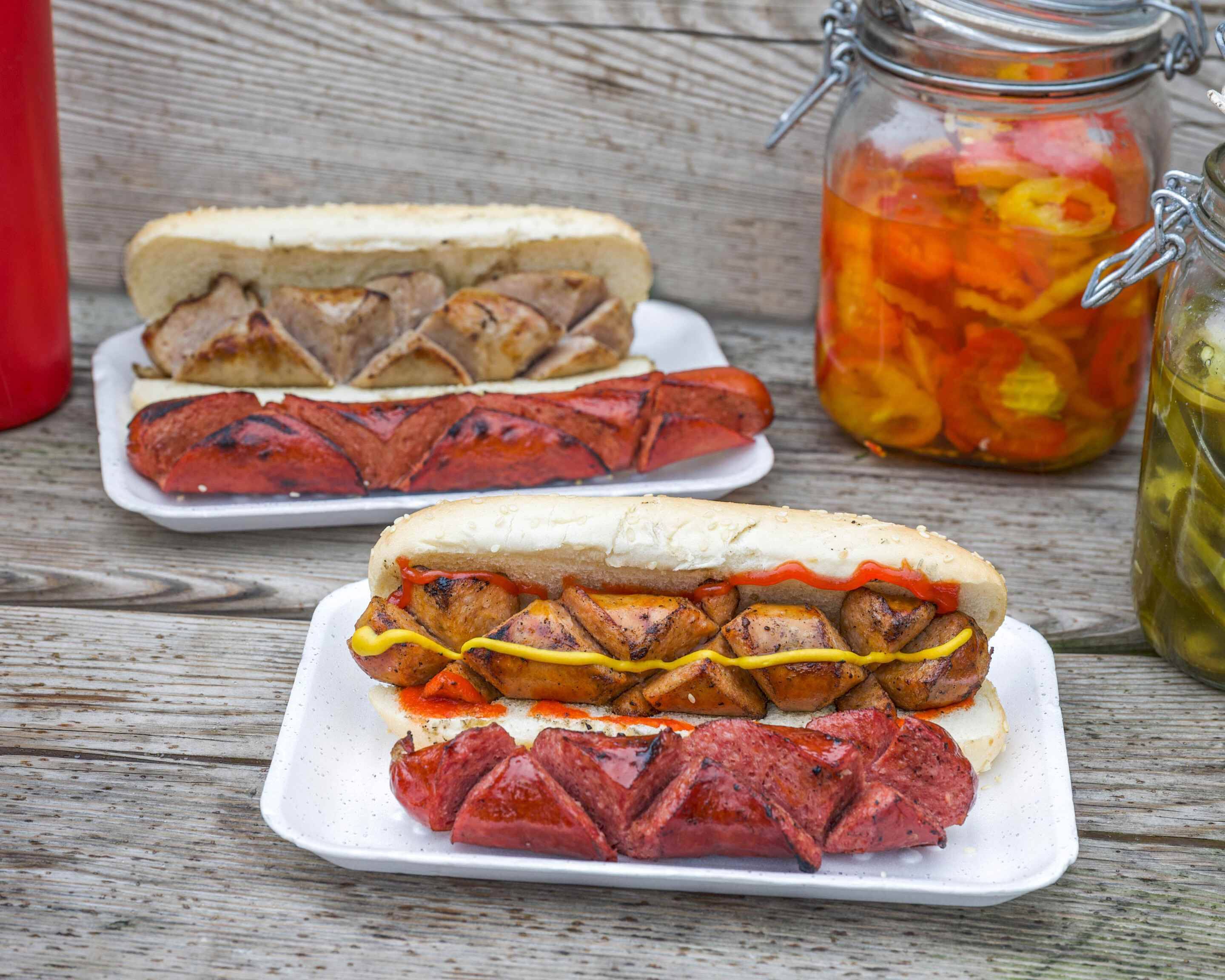 order-mo-s-hot-dogs-delivery-menu-prices-vancouver-uber-eats