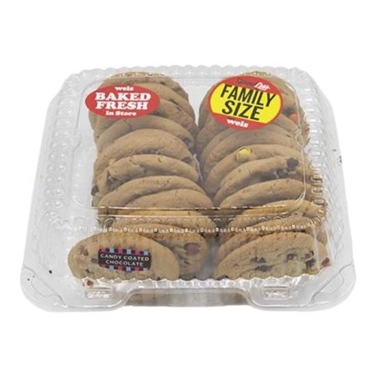 Weis in Store Baked Soft and Chewy Cookies Chocolate Chip Candy Pieces