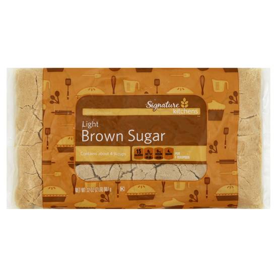 Signature Select Light Brown Sugar (32 oz)