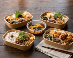 手作り弁当、惣菜の店　みんなでごはん(37de5 1/2)
