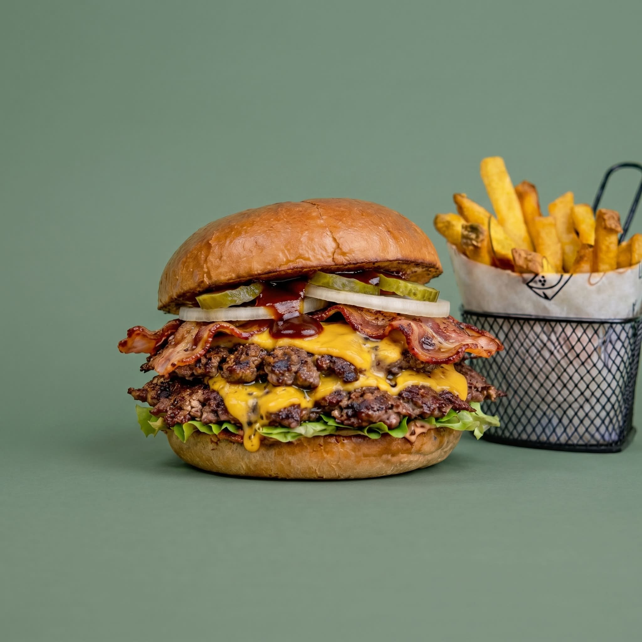 Bacon Smash Burger  🍔+🍟+🥤 ❤️ (Burger+Frites+Boisson)