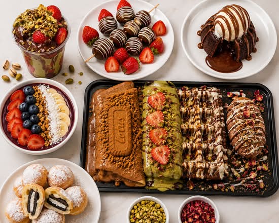 Dip It Dessert Cafe (685 East 187th Street)