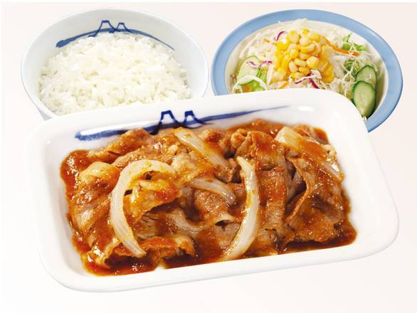 牛生姜焼き定食 Set Meal of Stir-fried Beef with Ginger Soy Sauce