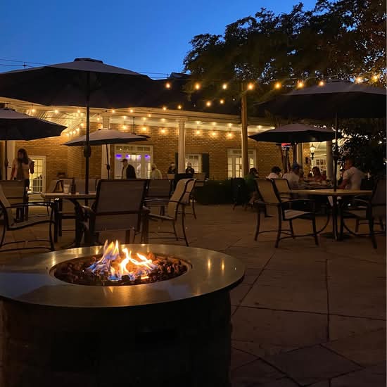 Swan Point - The Point Grill