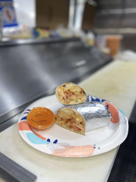 Sunny cafe Food Truck