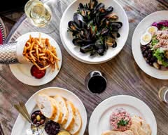 Can Can Brasserie (3120 W Cary St)