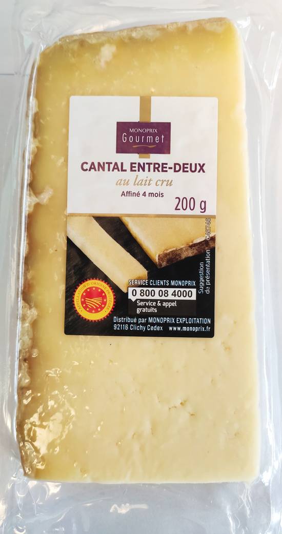 Monoprix Gourmet - Cantal entre-deux au lait cru AOP