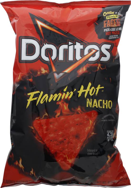 Doritos Tortilla Chips Nacho (flamin' hot)