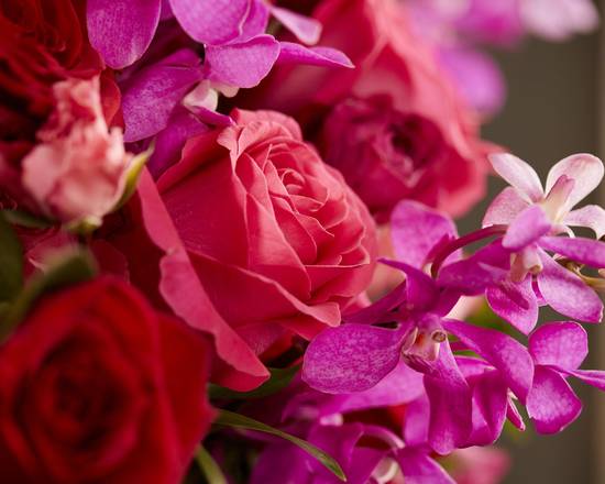 MASSMAN'S FLORIST & GIFTS