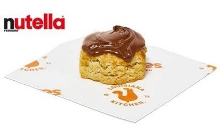 Biscuit with Nutella