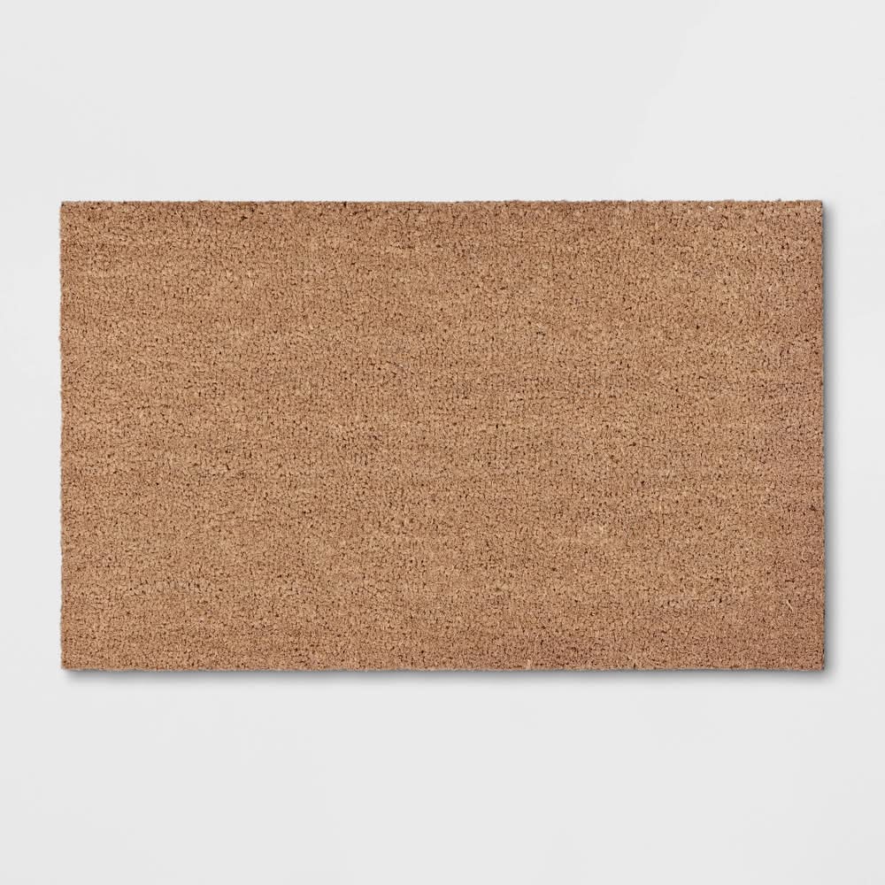 Room Essentials Solid Doormat, 1'6x2'6 in, Beige