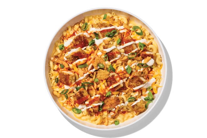 Buffalo Chicken Ranch Mac & Cheese