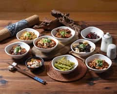 小卒砂鍋雞米飯 左營裕誠店