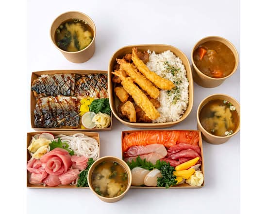 House of Siam (850 W Superior St)