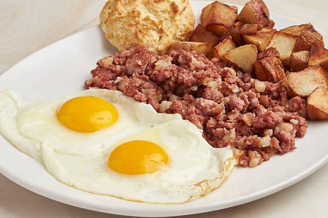 Corned Beef Hash & Eggs