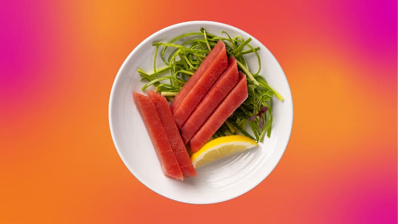 tuna sashimi