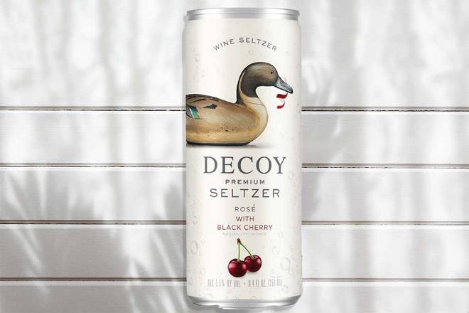 Decoy Premium Seltzer Rose with Black Cherry