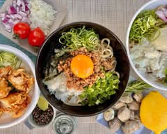 丼ぶり・麺工房　まる屋豊中店