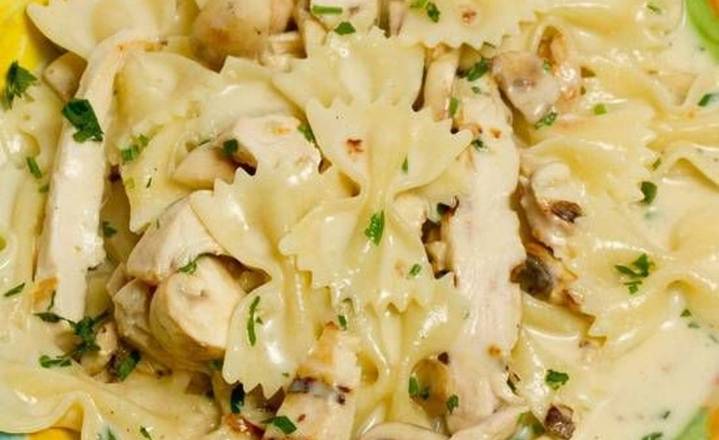 Chicken Alfredo