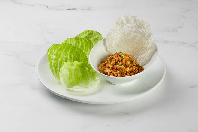 Chicken Lettuce Cups (4 pc)