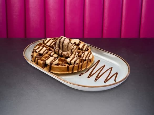 *NEW* Peanut Butter Choc Waffle