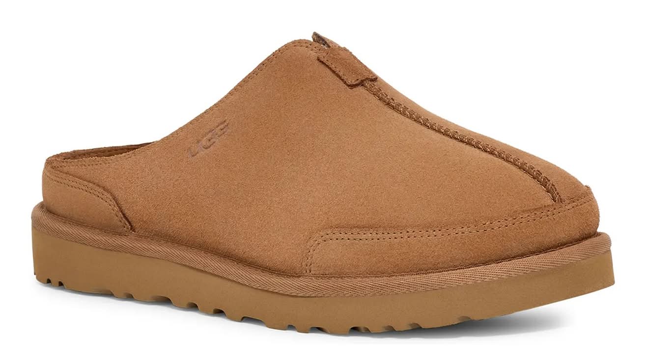 UGG Marcman Slip-On Delivery Near Me | Order Online | Uber Eats display picture 2