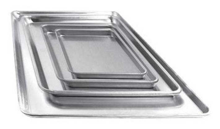 WinCo Foods Aluminum Baking Sheet Pans, 13" x 18" (4 ct)