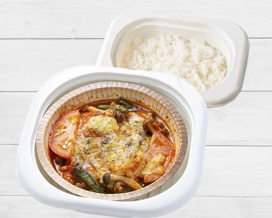 スプーンで食べるジューシーハンバーグ弁当