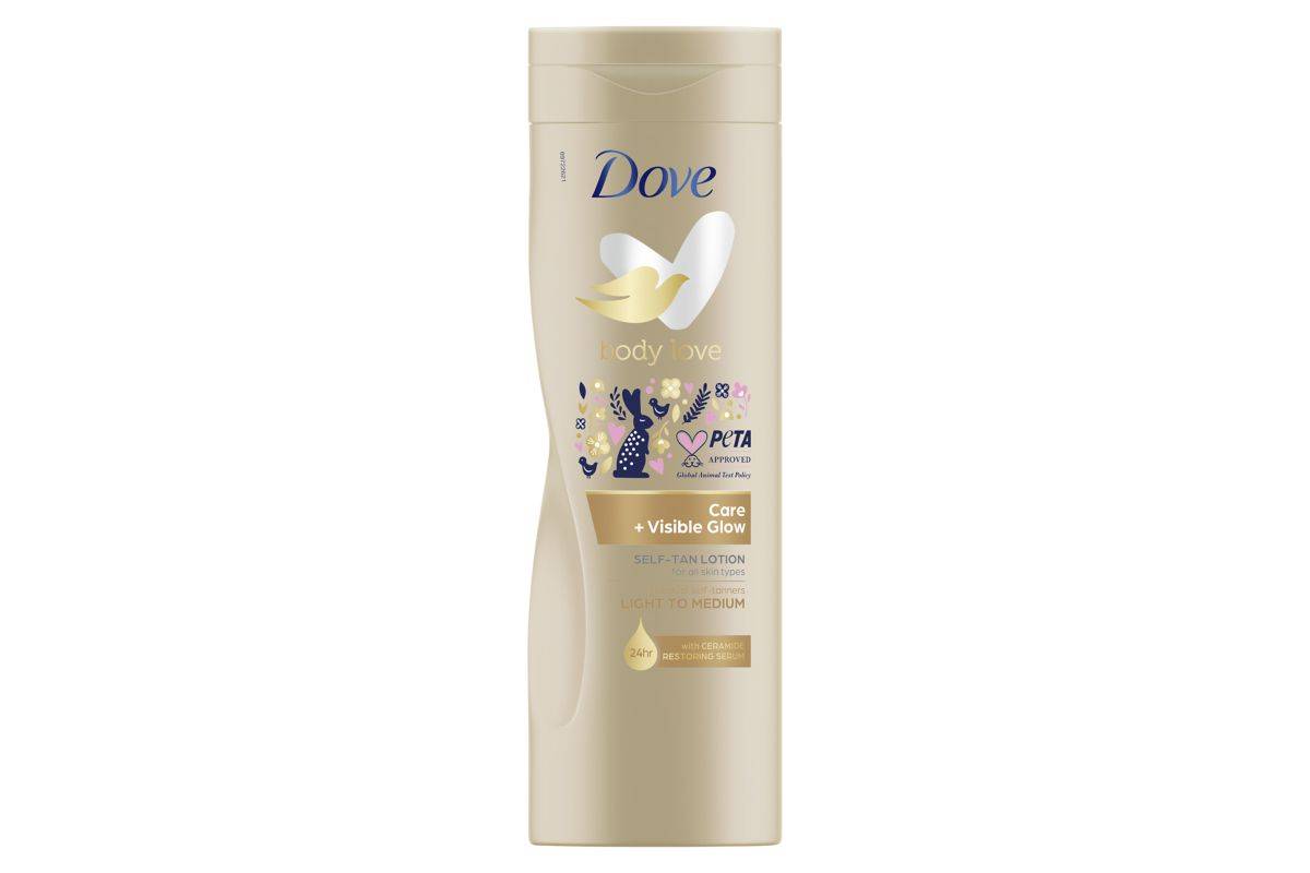 Dove Care + Visible Glow Fair to Medium gradual Self Tan lotion for sun-kissed skin for all skin types 400ml