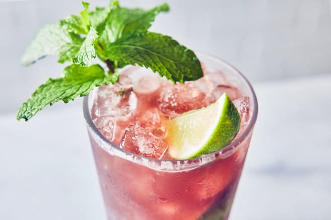 Sparkling Blueberry Refresher