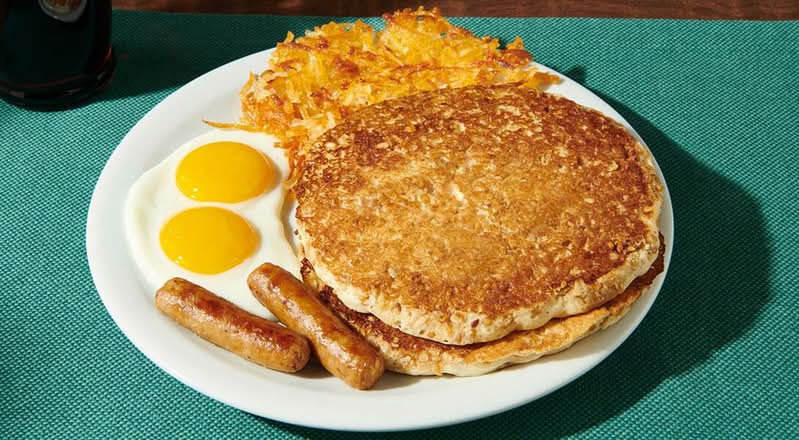 HEARTY 9-GRAIN PANCAKE SLAM