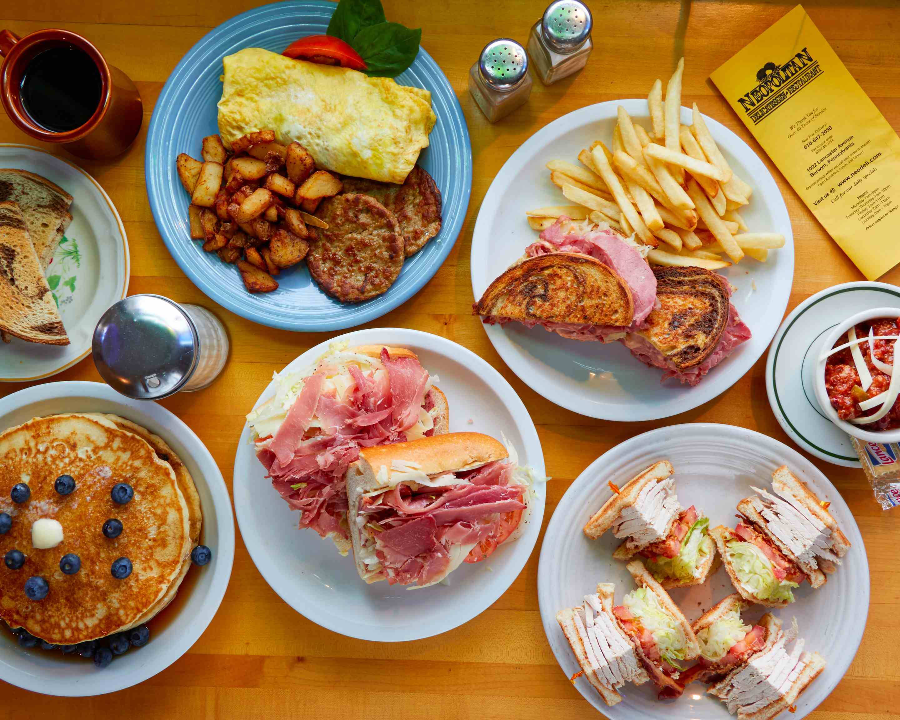 Order Neopolitan Delicatessen & Restaurant Menu Delivery in Berwyn