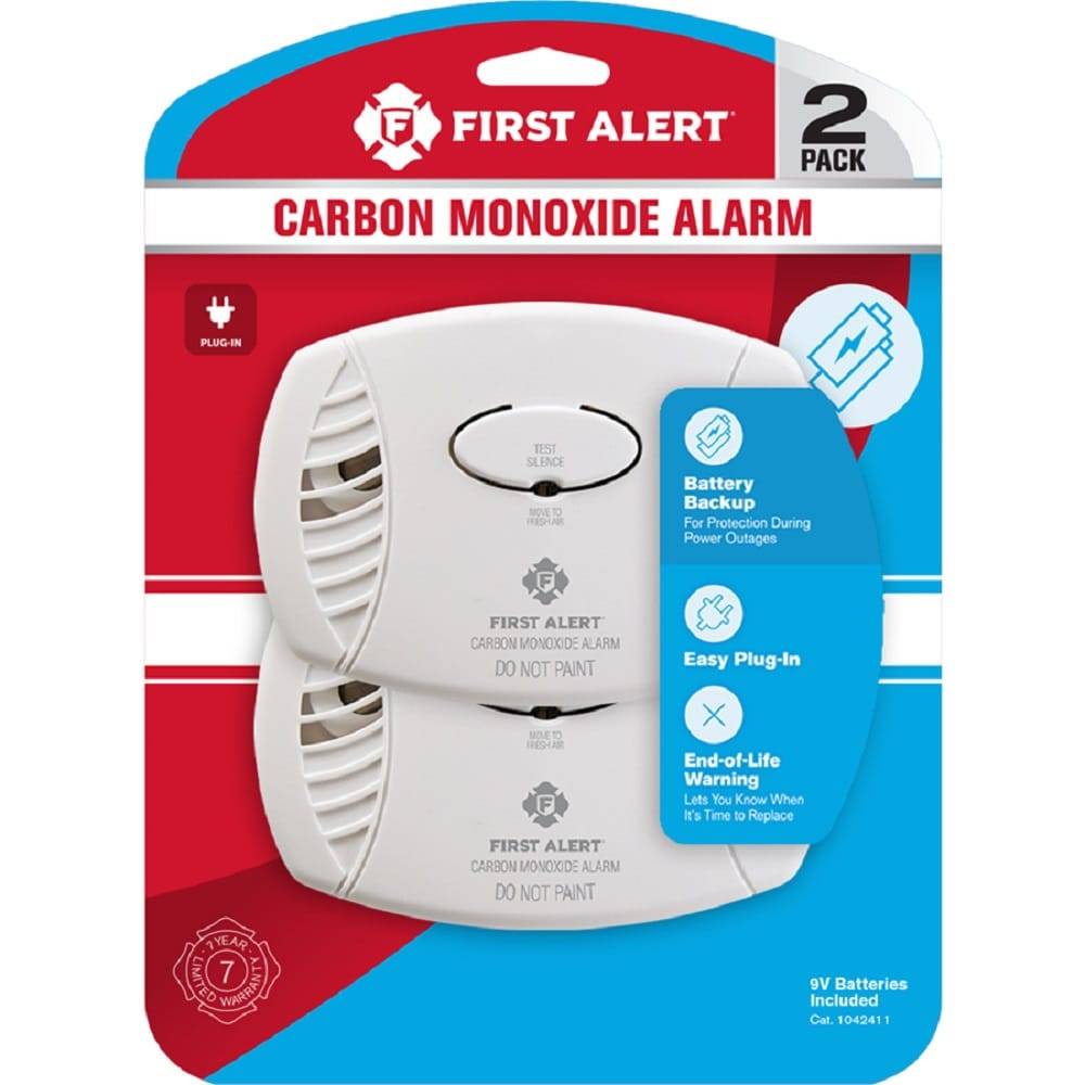 First Alert Plug-in Carbon Monoxide Detector (2-Pack) | 1042411