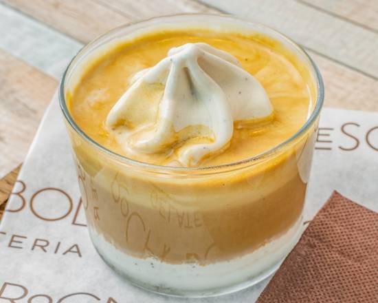Affogato (espresso & vanilla gelato)