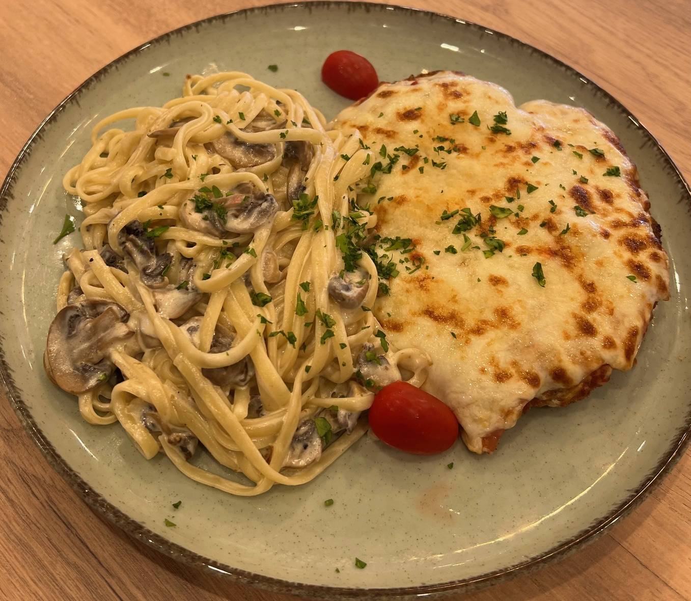 ESCALOPE PARMIGIANA