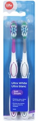 Life Soft Toothbrush, Ultra White (2 ct)