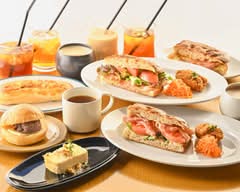Cafe SWING BY