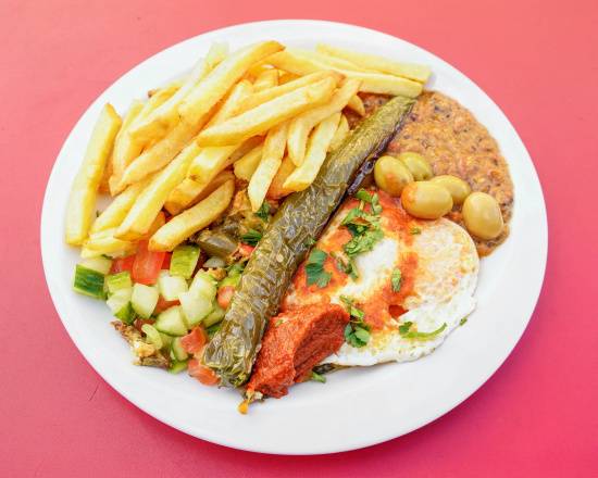 🥘🥘Assiette Kafteji 🌶️🥔🍅