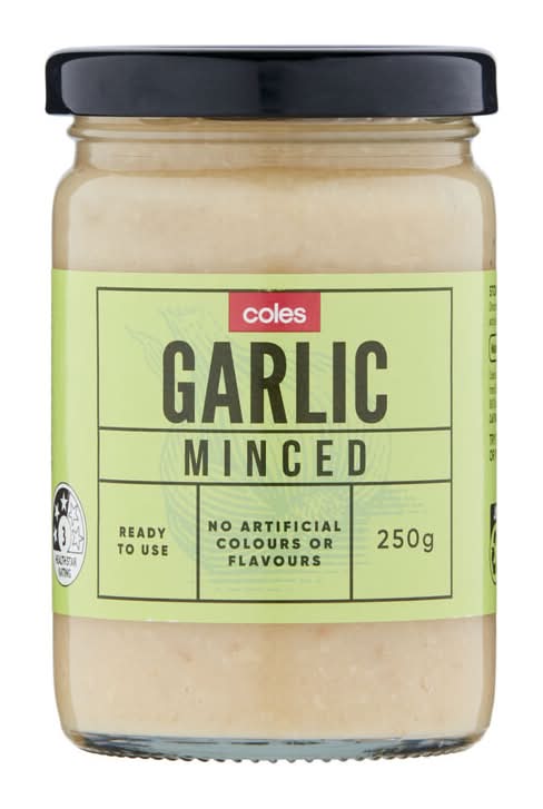 Coles Minced Garlic (250g)