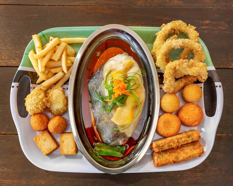 Scales Fish And Chips (Bundaberg West) Menu Takeout in Bundaberg