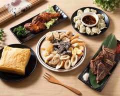 Super Rich 24小時食堂 牛肉麵 水餃 關東��煮 燒烤 炸物 厚片土司